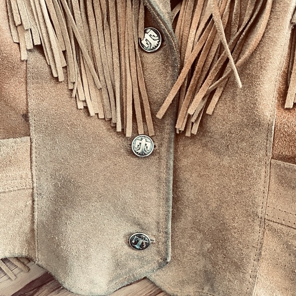 Vintage 80s Pioneer Wear Women’s Leather Fringe Jacket. - Picture 7 of 10